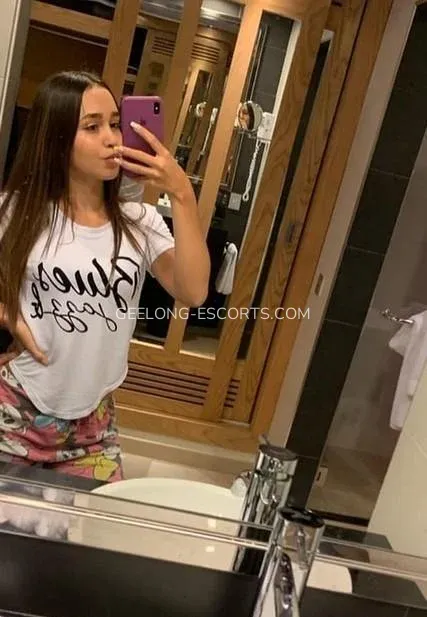 Geelong escorts Arianna — 1