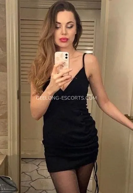 Geelong escorts Charlotte