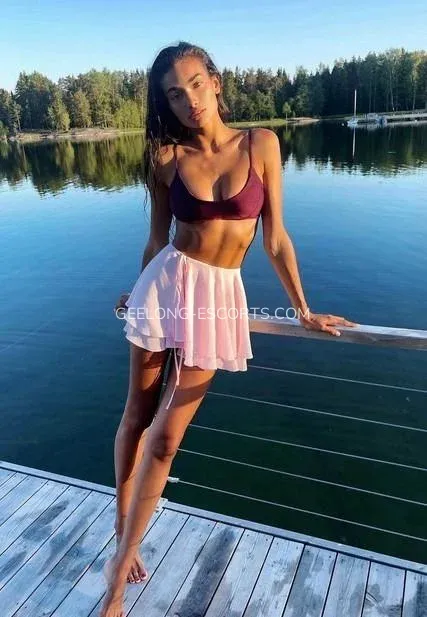 Geelong escorts Melanie — 4