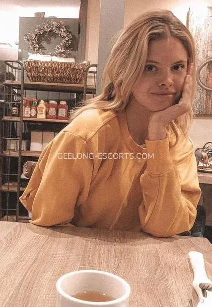 Geelong escorts Alice — 5