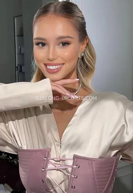 Geelong escorts Charlotte — 1
