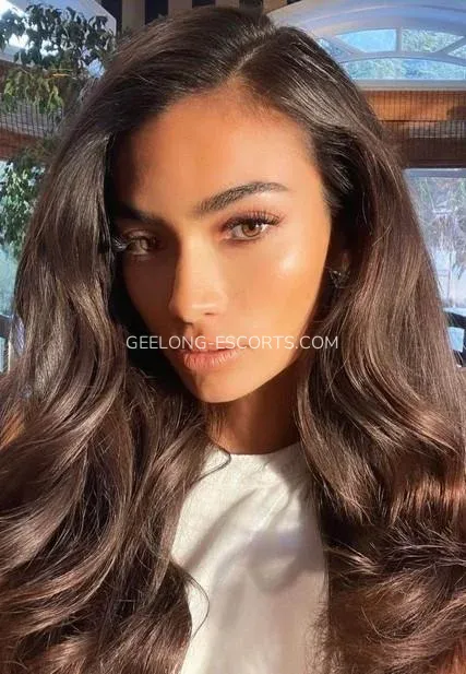 Geelong escorts Melanie — 1