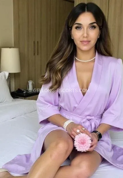 Geelong escorts Sofie — 3