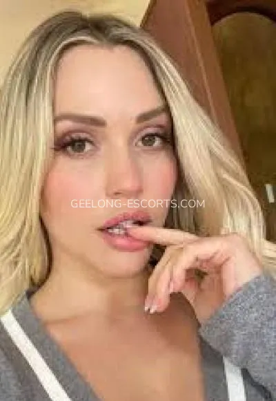 Geelong escorts Mona — 2