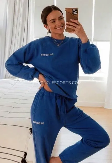 Geelong escorts Emelie — 2