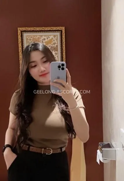 Geelong escorts naomi