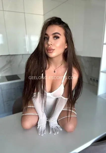 Geelong escorts Natalie — 1