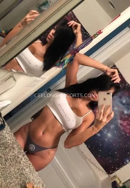 Geelong escorts Julia — 2