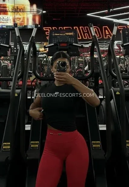 Geelong escorts Sophie — 5