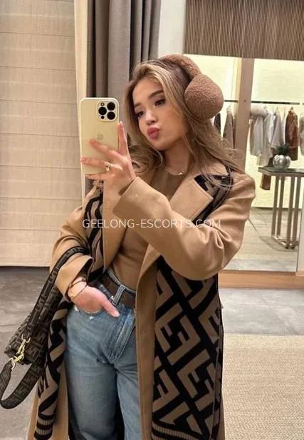 Geelong escorts Makenna — 4