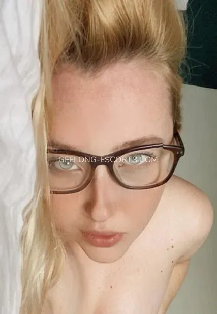 Geelong escorts Nicole — 1