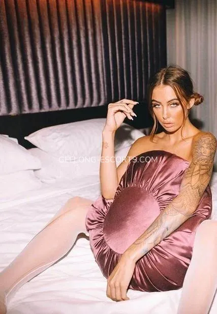 Geelong escorts Chloe — 5