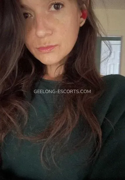 Geelong escorts Emilia — 1