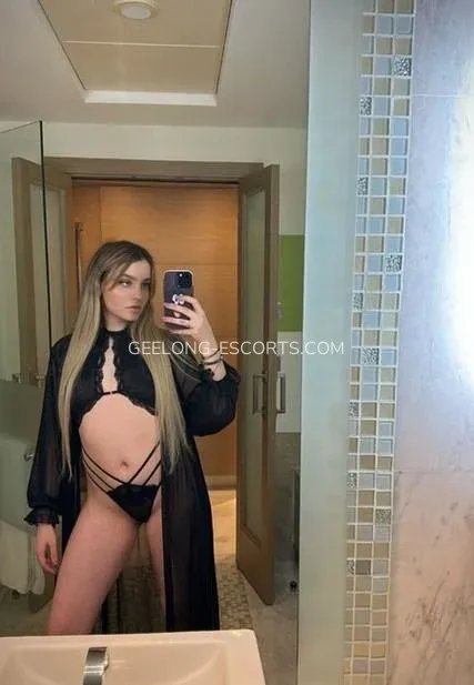 Geelong escorts Isabella — 4