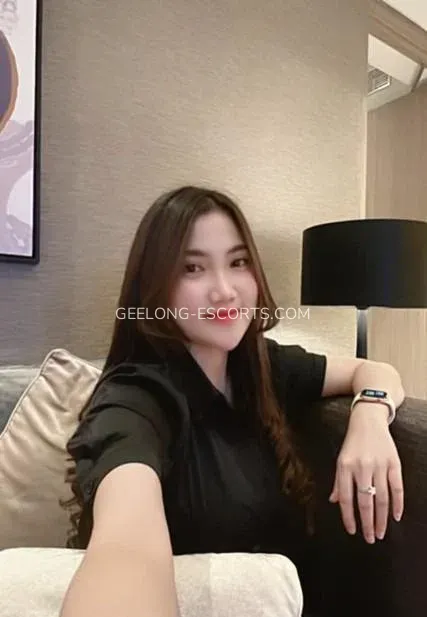 Geelong escorts Naomi — 1