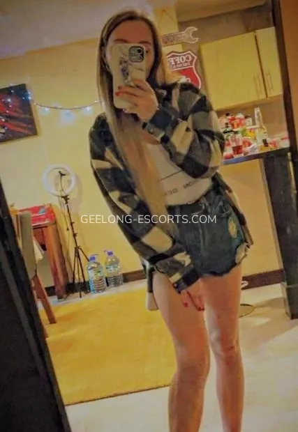 Geelong escorts Elsa