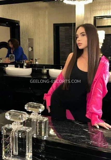 Geelong escorts Chloe — 3