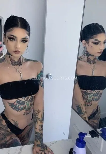 Geelong escorts Justina — 2