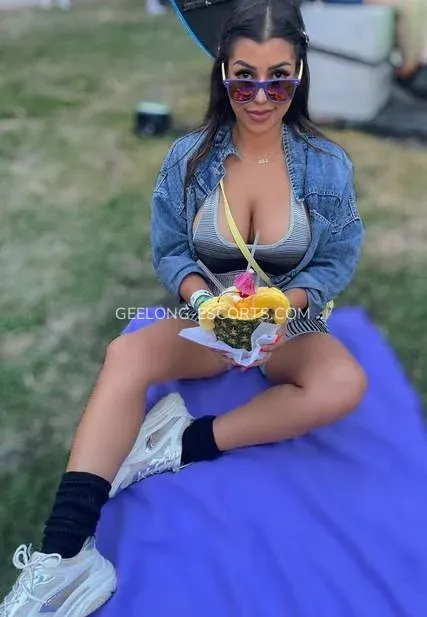 Geelong escorts Briana — 9